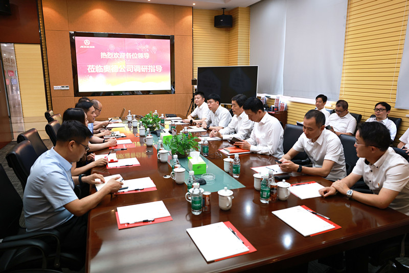 【政府关怀】昆山市委常委、高新区党工委书记、管委会主任管凤良赴奥德走访调研